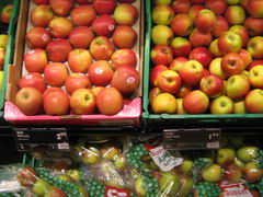 Prices for fruit in Vienna, Apples