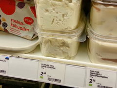 Grocery prices in Tallinn, Cottage cheese