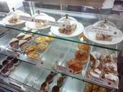 Dinning and drinking prices in India, Sweets 