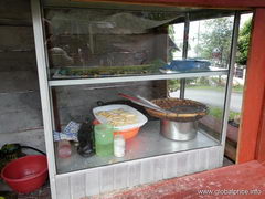 Indonesia street food prices, Roast vegetables in batter 