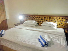 hotels in Maldives, cheap hotel for  <span class='yel'>0</span><span class='micro'> USD </span>on  Guraidhoo