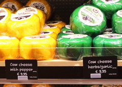 Food prices in Amsterdam, Cow milk cheese