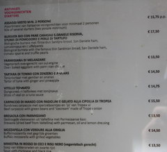 Dining and Drinking in Amsterdam in the Netherlands, Prices for main dishes in a cafe
