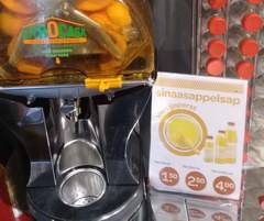 Grocery store prices in Amsterdam, prices for squeezed orange juice