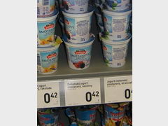 Grocery prices in Slovakia, Yoghurts