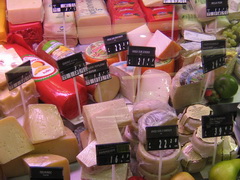 Food prices in Slovenia at grocery stores, Cheeses