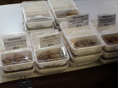 Cost of food in Bangkok Airport, Meat meal in a box