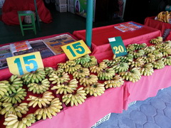Thailand, Chiang Mai fruits prices, Small bananas