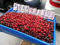 Food prices in Istanbul, Cherry