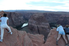 Horseshoe Bend, You can get close to the edge of the cliff 
