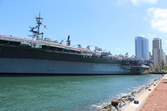 Aircraft carrier USS Midway, Aircraft carrier outside 