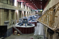 Hoover Dam, Power Generators 