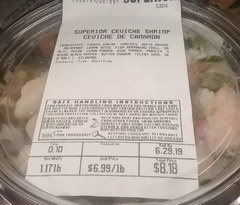 Недорогие обеды в США в супермаркетах, Салат с креветкой