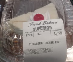 Inexpensive supermarket dinners in the USA, Cake 