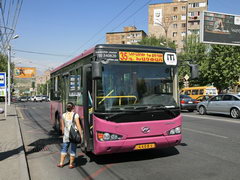 Транспорт Армении, Городской автобус