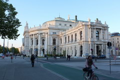 Достопримечательности Вены, Австрийский национальный театр (Бургтеатр)