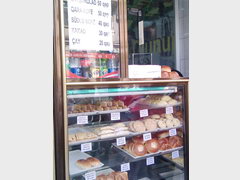 Цены на еду в Баку, Чай, кофе и булочки