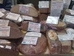 Grocery prices in Belarus in Minsk, Various breads