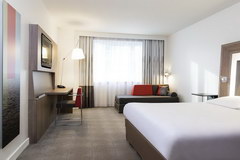Цены на жилье в Брюсселе, Номер в отеле Novotel 4 звезды
