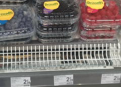 Ready meals in a supermarket in Brussels, Berries