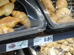 Grocery prices in Helsinki, Croissants