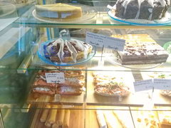 Цены в кафе в Хельсинки в Финляндии, пирожные