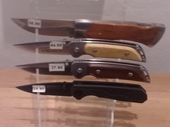 Цены на сувениры в Хельсинки в Финляндии, Складные финские ножи
