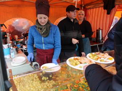 Цены на еду в Хельсинки в Финляндии, Финcкая уличная еда на набережной