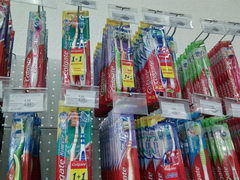 Food prices in Tbilisi, Toothbrushes