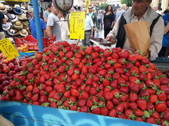 Prices in Athens, Strawberry