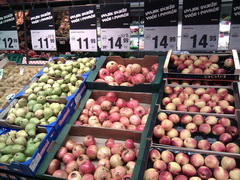 Цены на продукты в Трогире (Хорватия), Цены на фрукты