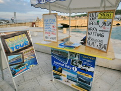 Entertainment in Trogir and Split (Croatia), tour desk on the waterfront