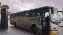 транспорт в Иордании, Автобус из аэропорта Аммана (приличный)