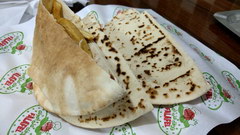 Inexpensive food in Jordan, Falafel in a pita