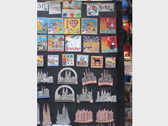 Prices for souvenirs in Barcelona, Souvenir magnets