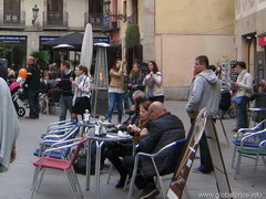 Цены в кафе в Барселоне, Столики на улице