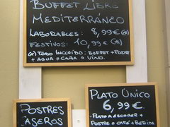 Цены на еду в Барселоне, Стоимость входа а буфет