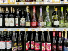 Spirit drinks in Israel, Wine prices
