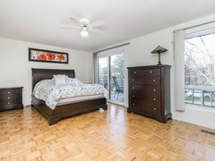 Houses in Toronto in Canada, One of the bedrooms