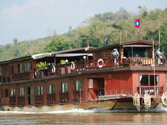 Transport from Huay Xai on the Mekong (Laos), Cruise super boat 