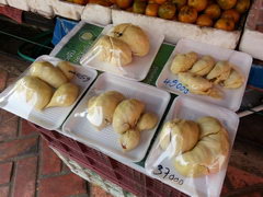 Лаос, Вьентян, цены на фрукты, Упакованный дуриан