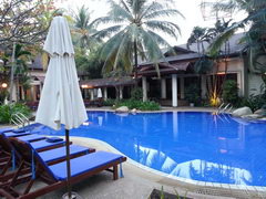 Лаос, Вьентян, дорогой отель Settha Palacе, Бассейн