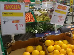 Цены на продукты в Литве, апельсины, ананансы