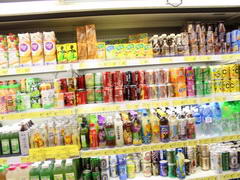 Цены на продукты питания в Макао, Разные напитки в баночках