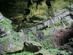 Малайзия, Кучинг, пещера  Fairy Cave, Внутри пещеры