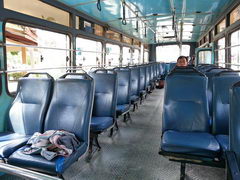 Малайзия,Кучинг, Внутри Bau автобуса