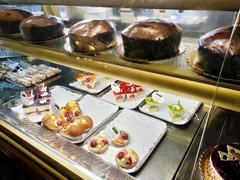 Malta food prices, Sweets at a cafe
