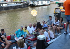 Что поспотреть в Амстрердаме и Голандии, Экскурсии на лодках по каналам