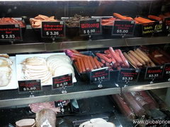 Eating out prices in New Zealand, Meat products