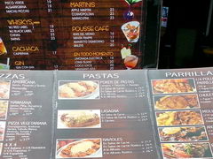 Prices in Peru at a restaurant, Pizza, pasta and grill